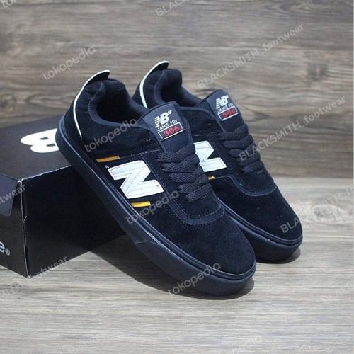 new balance numeric all black
