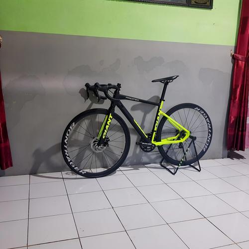 Jual sepeda giant road bike - Kab 