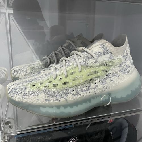 alien blue reflective