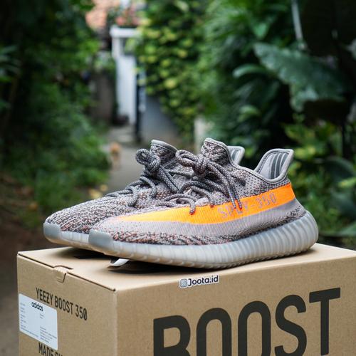 yeezy beluga 2.0 reflective