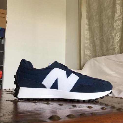 Jual Sepatu New Balance 327 V1 Navy MS327CPD ORIGINAL BNIB not 574 996 990  - 44 - Kota Surabaya - sneak-and-run | Tokopedia