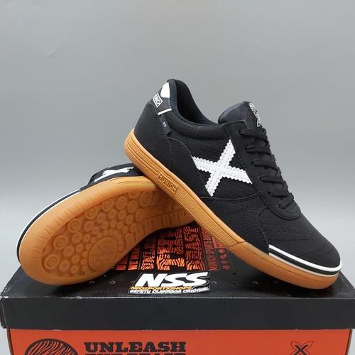 Promo Sepatu Futsal X Munich G3 Profit Original 3111008 - 42 - Kota Bandung  - Neosportsshops | Tokopedia