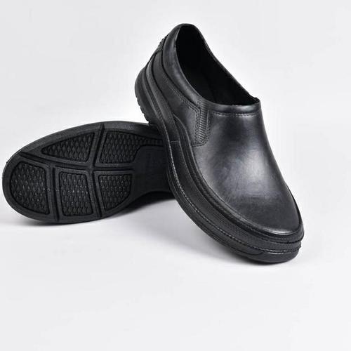 Jual sepatu kerja full karet anti air lapangan dan kantor full hitam