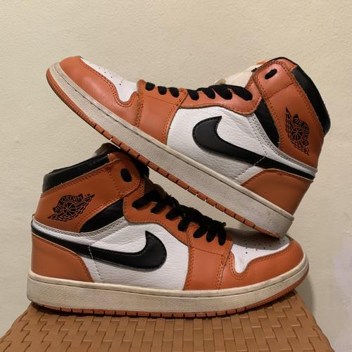 Jordan 1 High Reverse SBB (GS) - EUR 44 