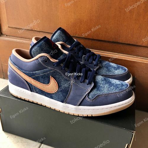 Air Jordan 1 Low SE Washed Denim