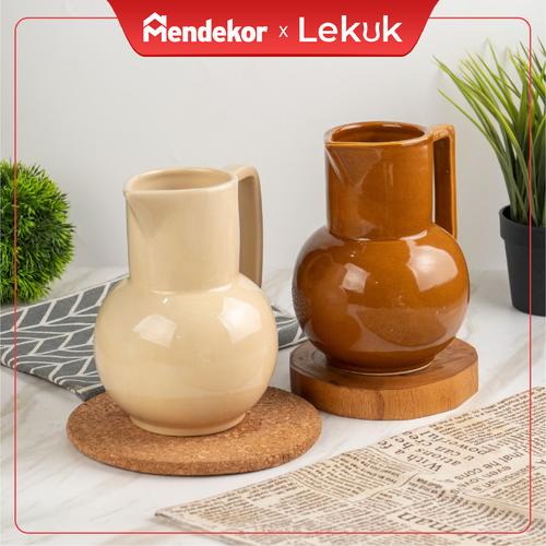 Gambar LEKUK Ramur| teko air water jar vas bunga keramik cokelat krem premium - Krem dari Mendekor Kota Tangerang Tokopedia