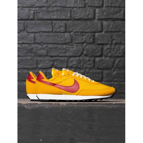 daybreak yellow nike