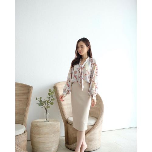 Jual Top Wanita Blouse Flowy Satin 