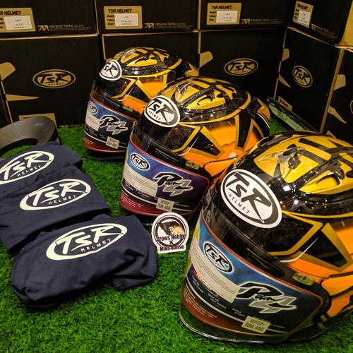 Foto Produk Helm TSR ram 4 copy pn6 dari mika omise