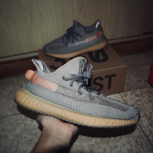 Jual Yeezy 350 V2 True Form - Kota 