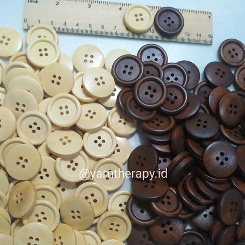Jual [2.5 cm - Cream] Kancing kayu Classic empat lubang (vintage button ...