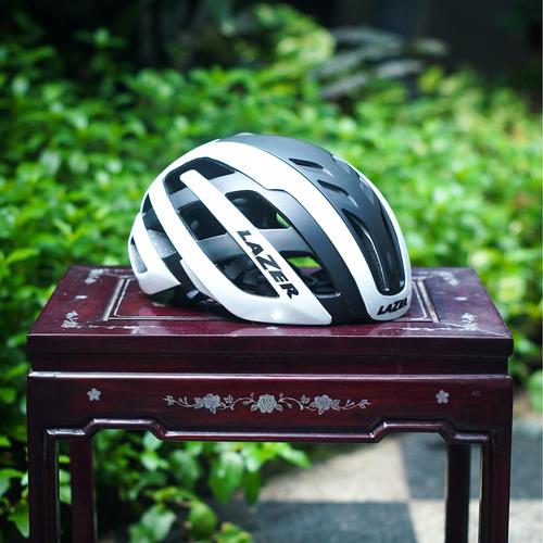 Jual Lazer Century Helmet LED White 