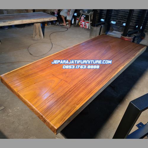 Jual top table daun meja kayu trembesi natiral lurus Kab. Jepara