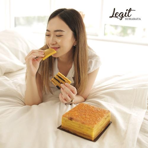 Foto Produk Lapis Legit original King 15x15cm dari Legit Surabaya