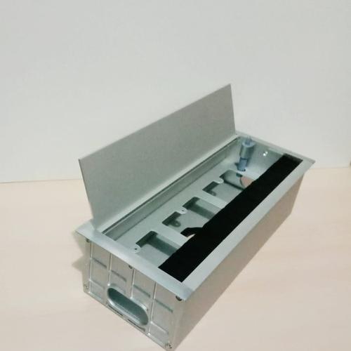 Jual Tempat Lubang Kabel Almunium & Tempat Stop Kontak Meja Isi Costum ...