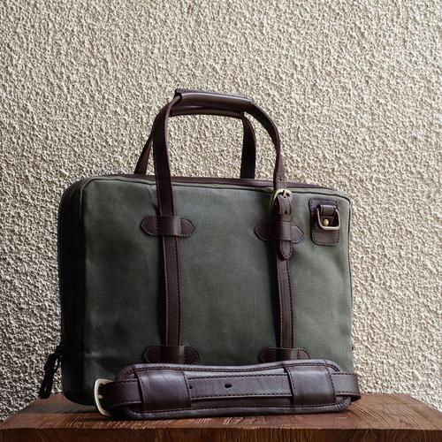 Gambar C.O. 13 Olive Waxed Twill Briefcase Laptop Bag dari letsdothis Kota Depok Tokopedia