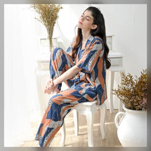 Foto Produk Eliza Set in Savanna - Sleepwear / Piyama Baju Tidur Rayon RAHA dari Raha Sleepwear