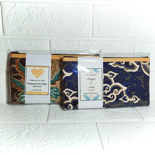 Foto Produk Souvenir pernikahan dompet batik / pouch dompet oleh oleh ibu - Dompet saja dari Laris Banyak Order