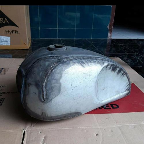 Jual TANGKI CUSTOM MODEL KAWASAKI W175 TRIUMPH - Kab. Tegal - doken ...