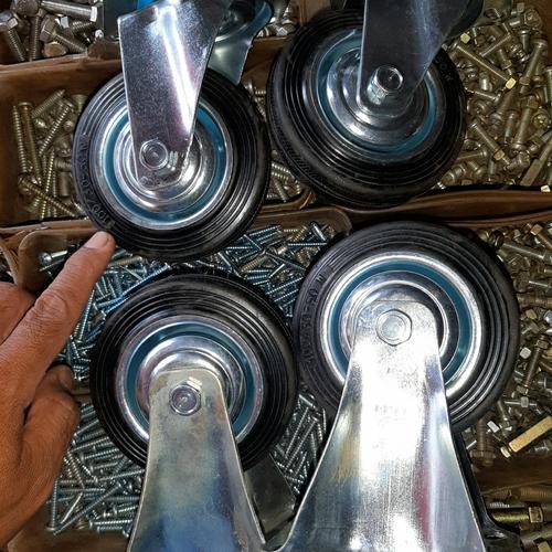 Jual roda kastor 4 inch karet hitam / roda pu 4 in karet hitam per set ...