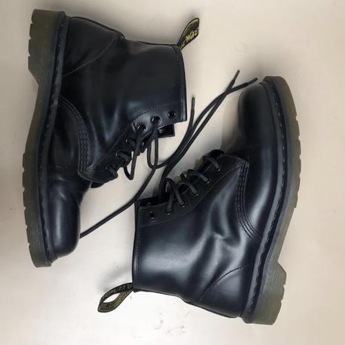 Jual Dr. Martens 101 6-eye Black Smooth - Jakarta Timur - Teslastore |  Tokopedia