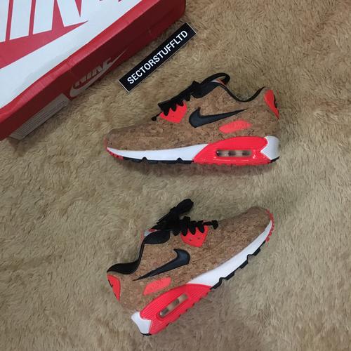 air max 90 cork on feet