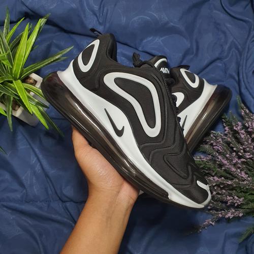 Jual SEPATU NIKE AIR MAX 720 BLACK WHITE - black white, 38 - Jakarta  Selatan - Brandsneakerss | Tokopedia