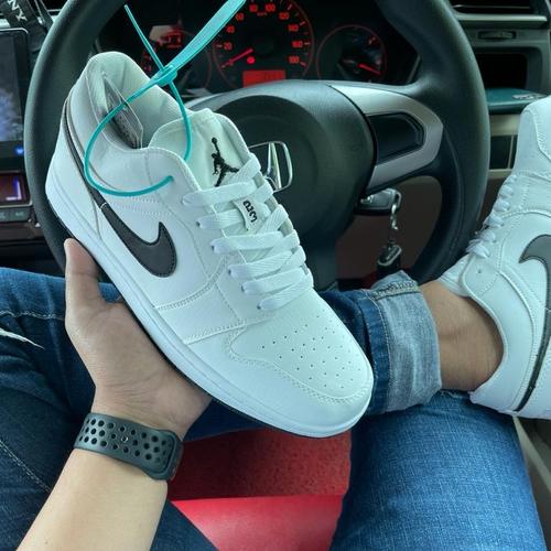 Jual Sepatu Jordan 1 Low Mix Colour - Kota Semarang - jodyalex collection |  Tokopedia