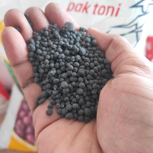 Gambar Pupuk Phosphate SP Fertiphos TSP Hitam Pak Tani 1KG Repack dari Purotani.ID Kab. Purworejo Tokopedia