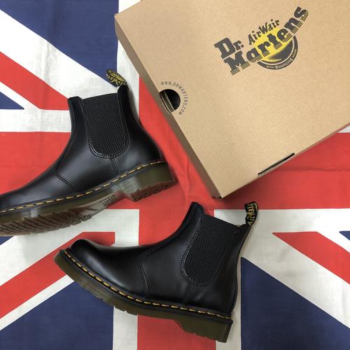 doc martens red stitching