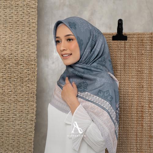 Foto Produk Candice Series Kerudung Segiempat Voal Ultrafine Lamina Lasercut - AZURA dari Authentism.id