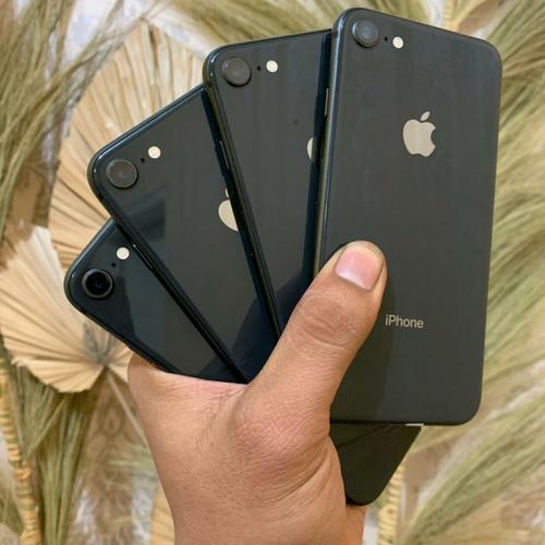 iPhone8 64GB 本体 ブラック iPhone8 64GB