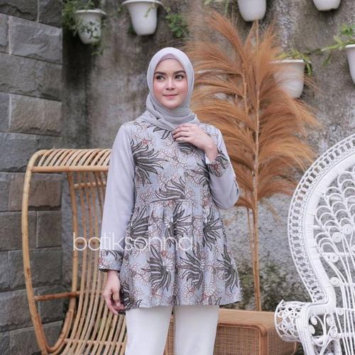 Gambar Baju Batik Blouse Kombinasi Motif Soft Abu Silver Kombinasi Terbaru - Abu-abu, M dari SANTY-COLLECTION Kota Pekalongan Tokopedia
