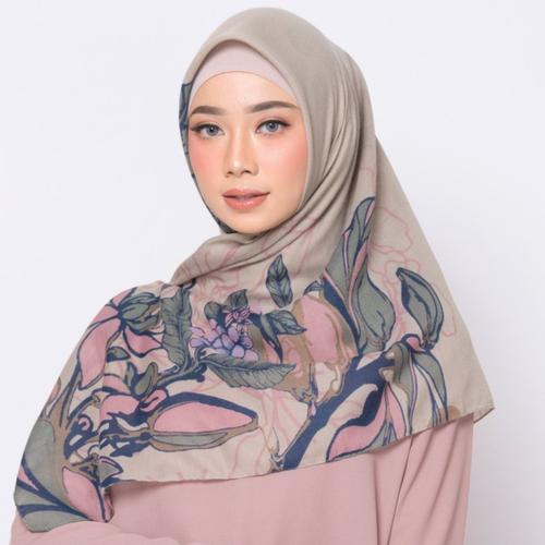 Foto Produk ZM Zaskia Mecca - Adonara Choco Scarf Kerudung Segi Empat dari Zaskia Mecca Official