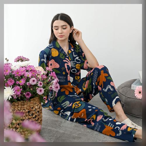 Foto Produk Eliza Set in Fun Blue - Sleepwear / Piyama Baju Tidur Rayon RAHA dari Raha Sleepwear