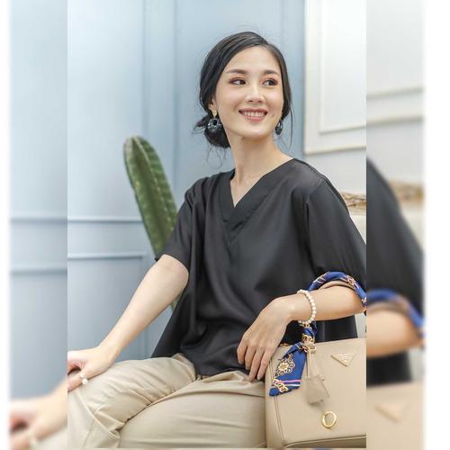 Foto Produk Vero Blouse Beatrice Clothing - Black dari Beatrice Clothing
