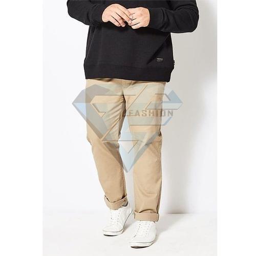 Foto Produk Celana Chinos Krem Muda Pria Jumbo 39 - 44 - 39 dari GPS Fashion