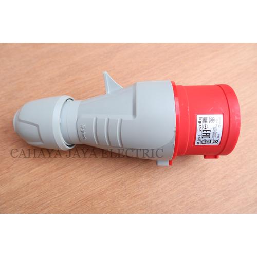 Jual Plug Surface Mounting 3P+E+N 32A 5PIN MALE 555239 LEGRAND ...
