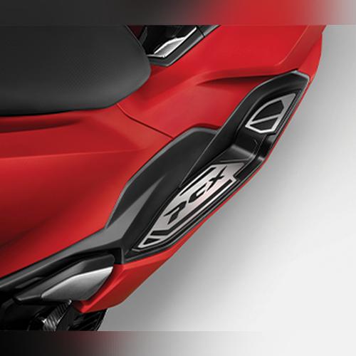 Foto Produk Panel Step Floor Aksesoris Pijakan kaki Honda PCX 160 64300K1ZG00 dari Honda Cengkareng