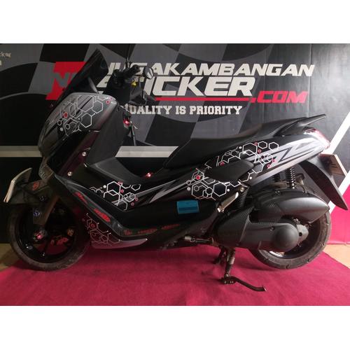 Foto Produk Stiker NMAX Hitam Putih dari Nusakambangan Sticker01