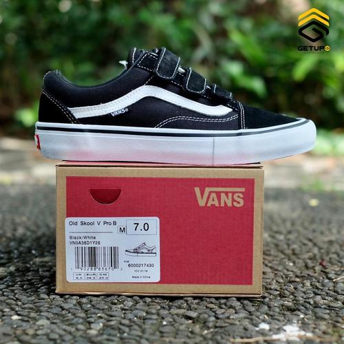 vans old skool v pro