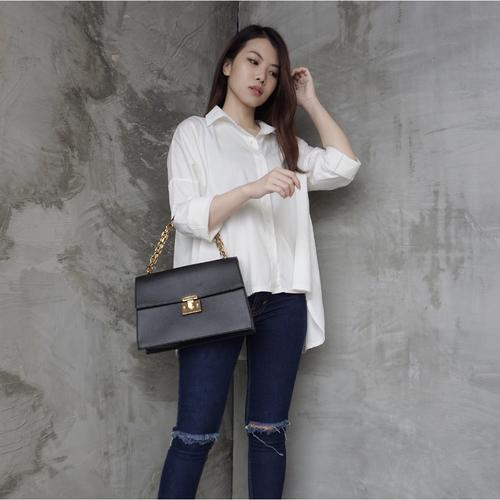 Foto Produk Kemeja Korea Oversized Ae Ri Ionu - Putih dari msmo