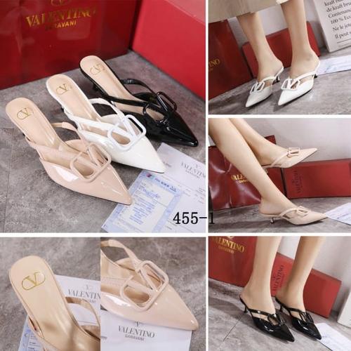 Jual Sepatu Valentino Garavani Patent 