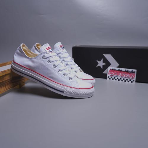 white converse mid rise