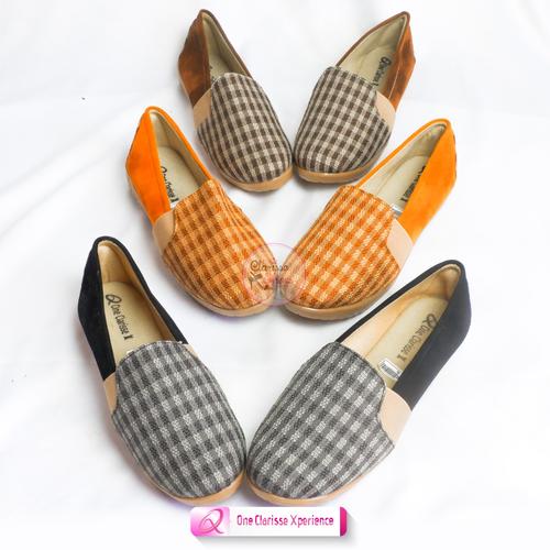 Foto Produk SLIP ON BLASTER WAKA READY 3 WARNA - Hitam, 36 dari Clarisse Shoes