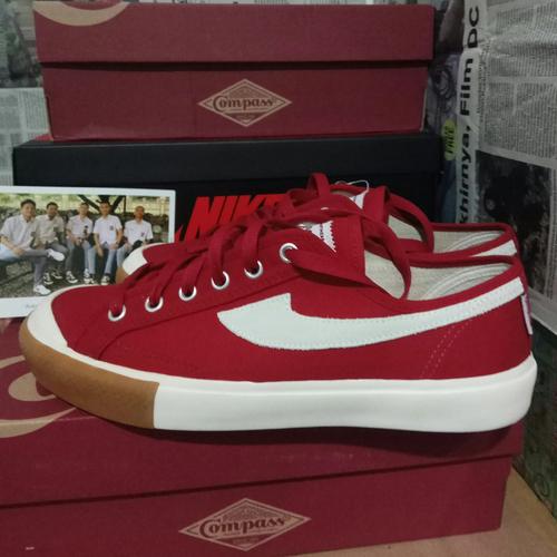 Jual SEPATU COMPASS LOW RED GUM SIZE 42 