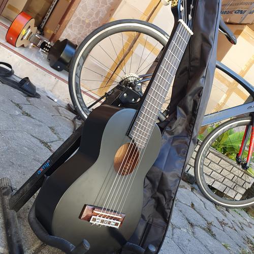 Foto Produk Guitalele / ukulele senar 6 Supercopy GL1 custom Gitar akustik mini - Hitam dari dapid bakoel gitar