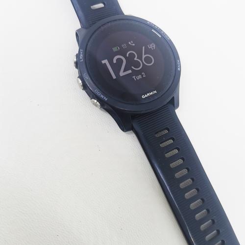 Foto Produk Garmin Forerunner 935 second lengkap msh bagus dari IndoWebstorecom