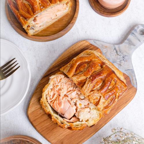 Foto Produk Salmon en Croute dari Bali Indah Catering