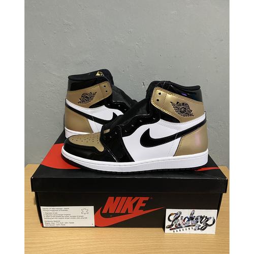 j1 gold toe